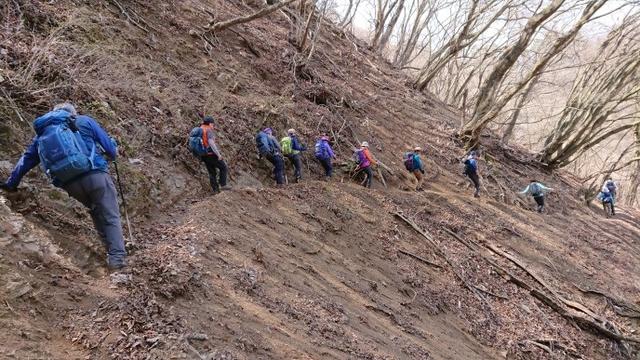 画像4: 4月6日に宮下ガイドと富岳十二景シリーズで 久鬼山 へ行ってきました♪