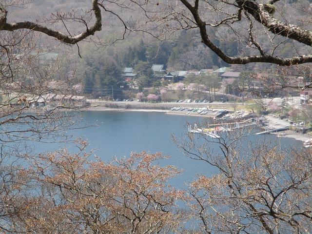 画像13: 13日に岡田ガイドのコースで、 茶ノ木平~華厳の滝 へ行ってきました♪