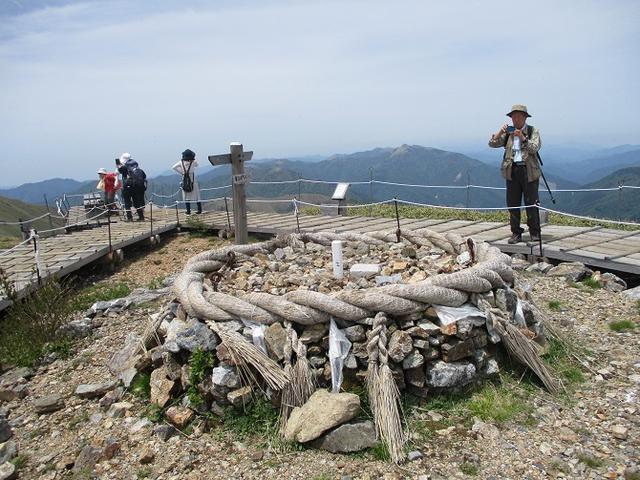 画像8: 5月28日より2泊3日で山旅会 「石鎚山と剣山」 ツアーに行ってきました!