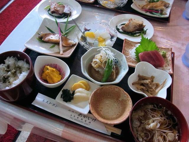 画像2: お食事も魅力のひとつです