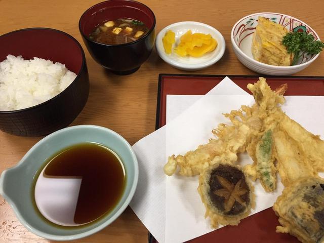 画像: 雷門 三定の天ぷら定食(第4回)