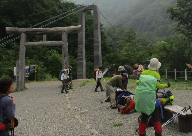 画像1: 7月29日から3日間山旅会 「白山」 ツアーに行ってきました!
