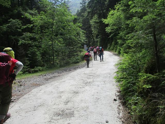 画像1: 【山旅会・登山ガイドこだわりツアー】岡田ガイドからの便り・硫黄岳ツアーに行ってきました!(1日目)