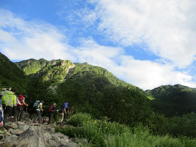 画像7: 8月13日から岡田ガイドのコースで 「ゆっくり歩く鏡平と弓折岳」 に行ってきました!