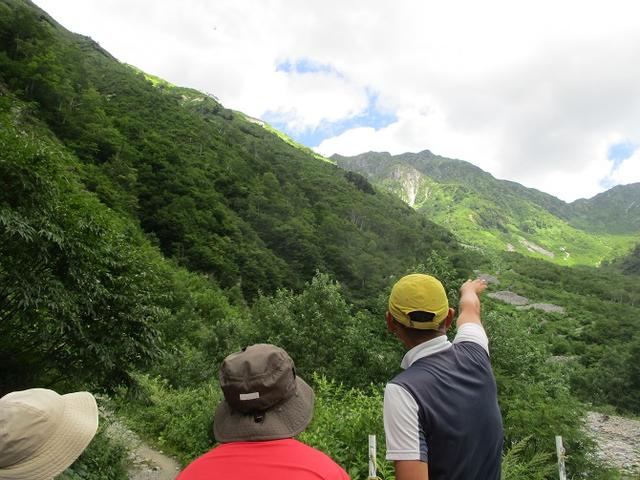 画像8: 8月13日から岡田ガイドのコースで 「ゆっくり歩く鏡平と弓折岳」 に行ってきました!