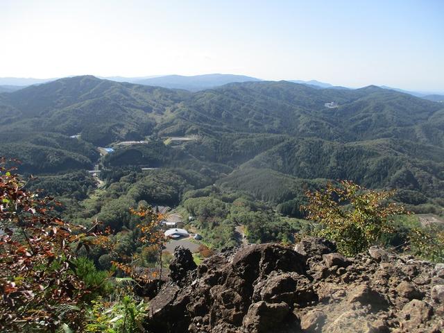 画像3: 11月の山旅会少人数ツアー 「霊山(りょうぜん)」 の下見にいってきました!
