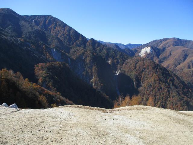 画像9: 11月6日に山旅会 「日向山」 ツアーに行ってきました!