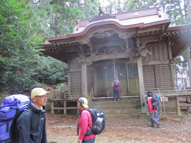 画像3: 12月13日に岡田ガイドのコースで 鐘ヶ岳 ツアーに行ってきました!