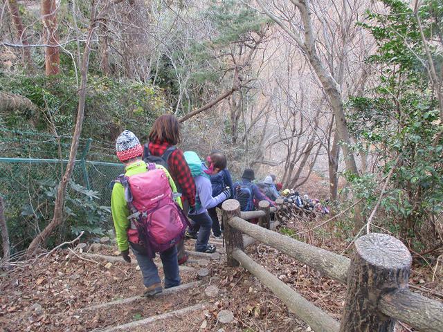 画像9: 1月10日に山旅会 神峰山から鞍掛山 ツアーに行ってきました!