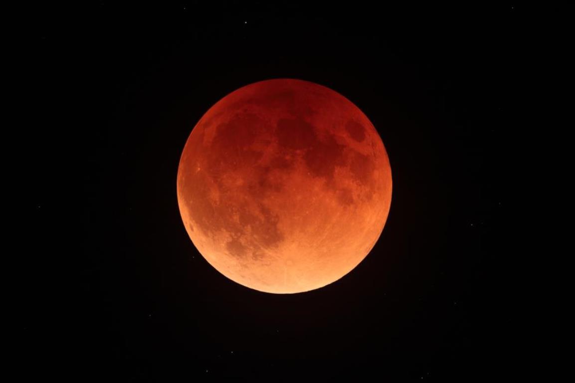 画像: ＜ハイク入門＞『３年ぶりの天体ショー！「皆既月食」を星空ガイドがご案内　パワースポット・分杭峠と遠山郷・下栗の里ハイキング　２日間』【千葉出発】｜クラブツーリズム