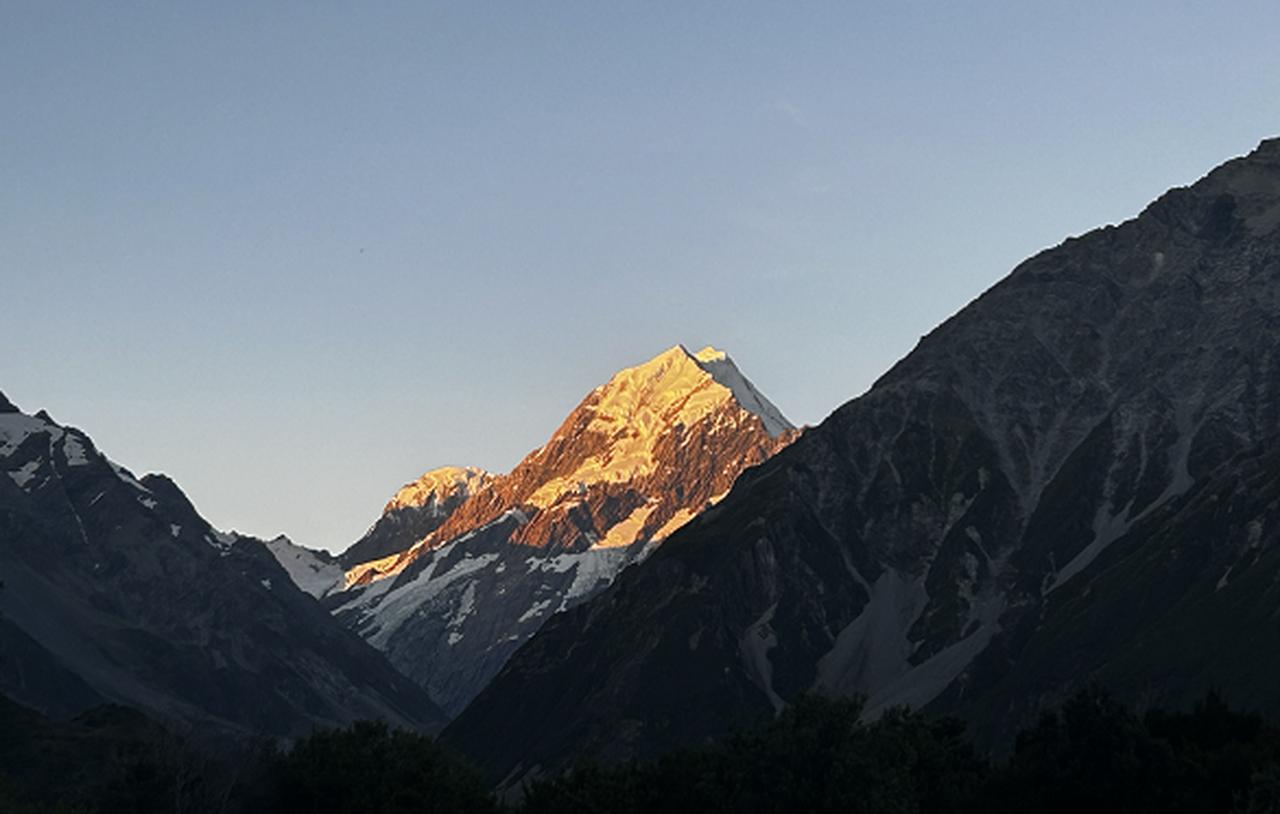 画像: ＜登山初級A＞『花のニュージーランド　南島大満喫ハイキング９日間』　燃油サーチャージ不要／初めての海外トレッキングにおすすめ／バス座席1人2席利用｜クラブツーリズム