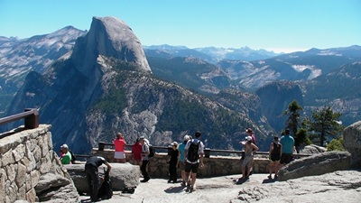 画像1: ＜登山入門＞アメリカ国立公園グランドサークル・ヨセミテ国立公園絶景ハイキング11日間/日本航空利用（成田・羽田～北米乗り継ぎ都市間）｜クラブツーリズム
