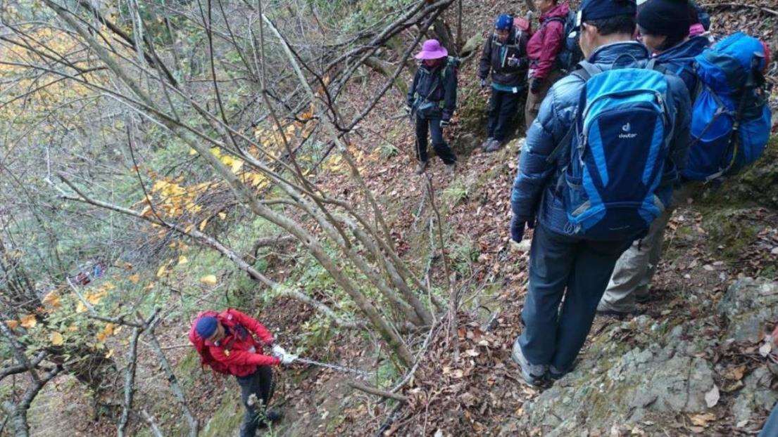 画像: 岩場・鎖場にチャレンジ！スリリングな難所を超える日帰り登山｜クラブツーリズム