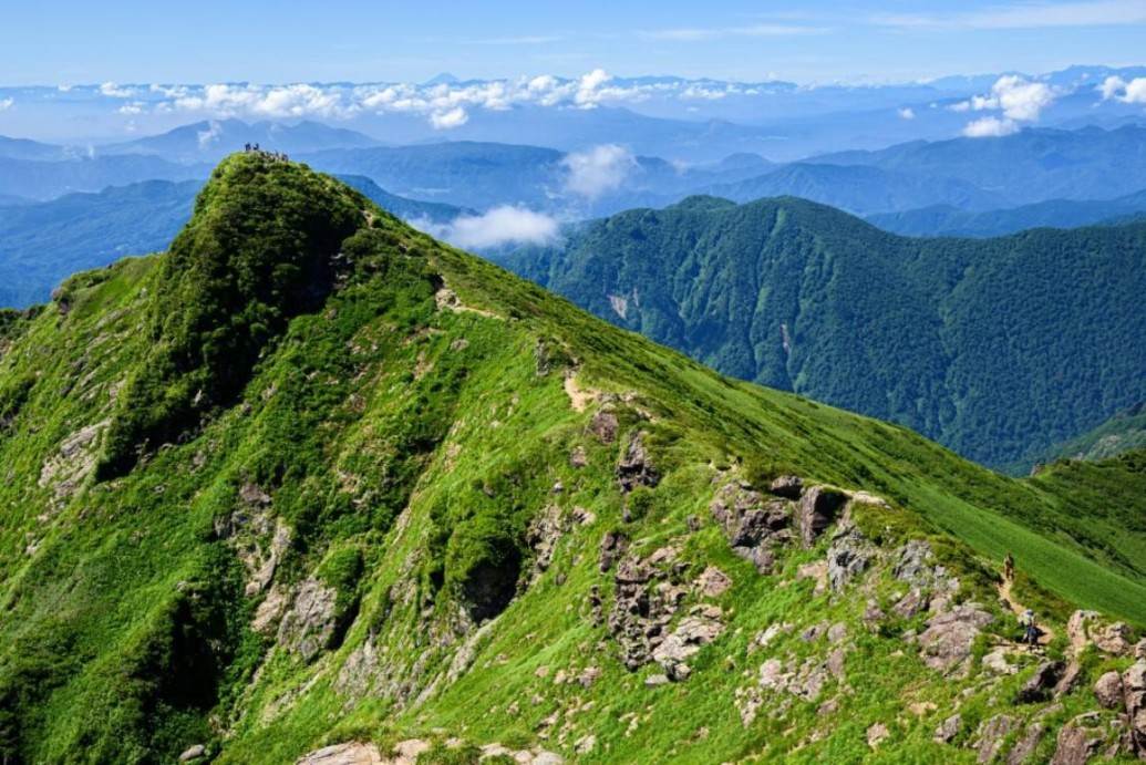 画像: <登山中級B(!/縦走)>『日本百名山に選ばれた関東の名峰2座を登頂 谷川岳・上州武尊山縦走 2日間』【東京・上野・大宮出発】|クラブツーリズム