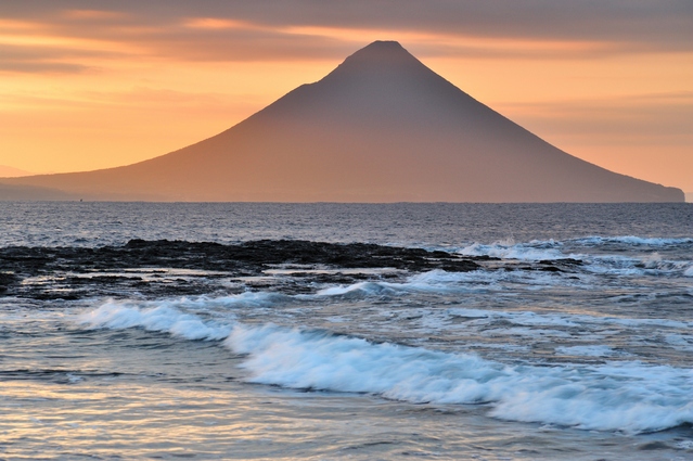 画像: ＜登山中級Ａ＞『九州本土の日本百名山5座を全て制覇！　　阿蘇山・祖母山・久住山・韓国岳・開聞岳　5日間』【羽田出発】｜クラブツーリズム