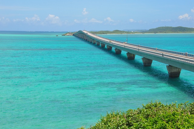 画像: 池間大橋（イメージ） 宮古島と池間島とを結ぶ全長1,425mの橋。