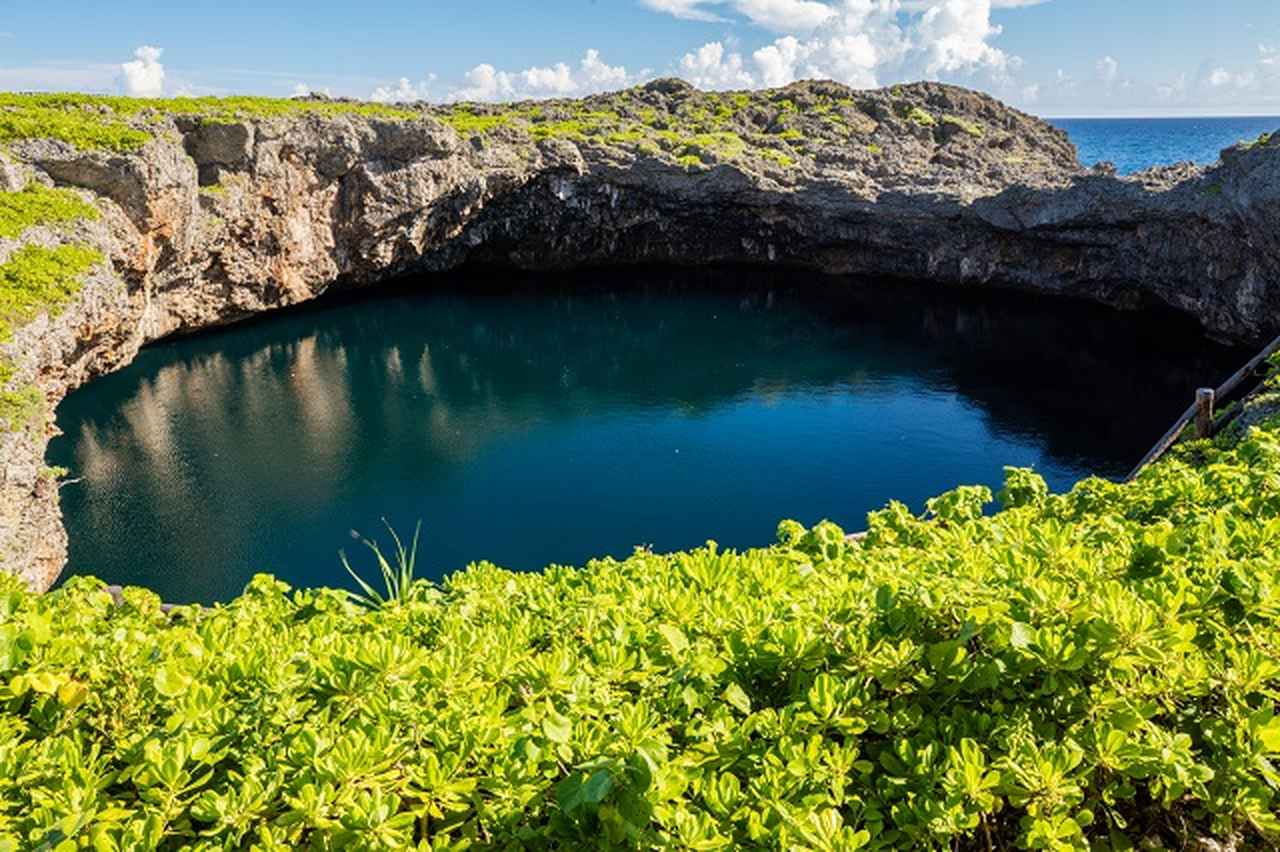 画像: 通り池（イメージ） 「世界のすべてを見通す目」という一節から「龍の目」と呼ばれています