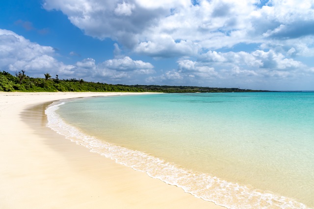 画像: 渡口の浜（イメージ） 南国の楽園を感じさせるパウダーサンドのビーチ