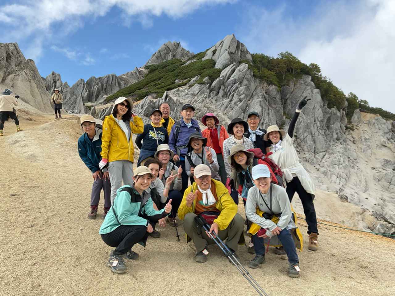 画像: シリーズ登山ツアーの対象コースも、体力判定パスポート取得が必須となります。