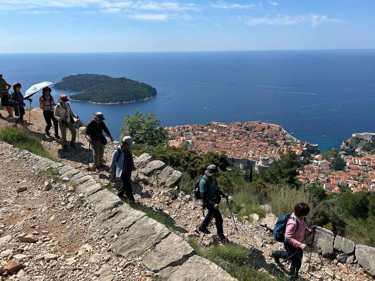 画像3: 【8日目】スルジ山トレッキング＜登山入門＞ 歩行：約1時間30分／標高差：420m（下りのみ）