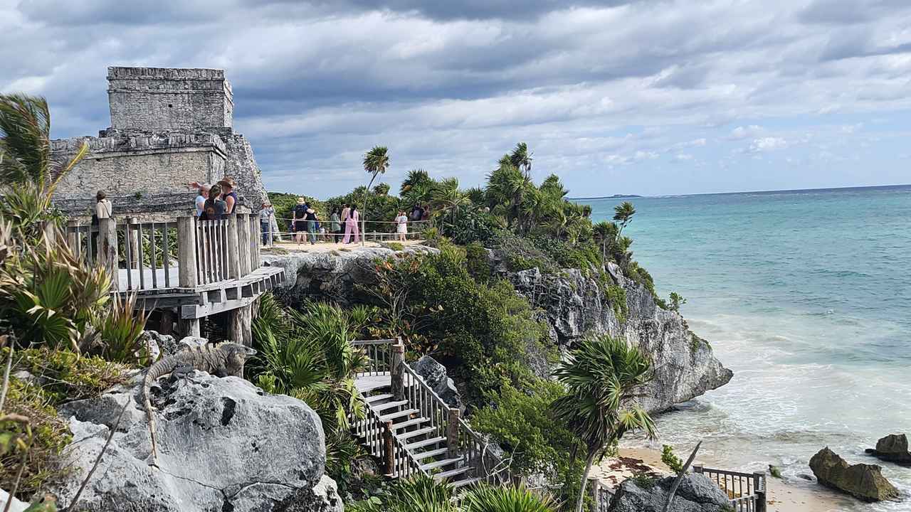 画像1: 【9〜11日目】カリブ海を望む遺跡から、思い出と共に帰路へ