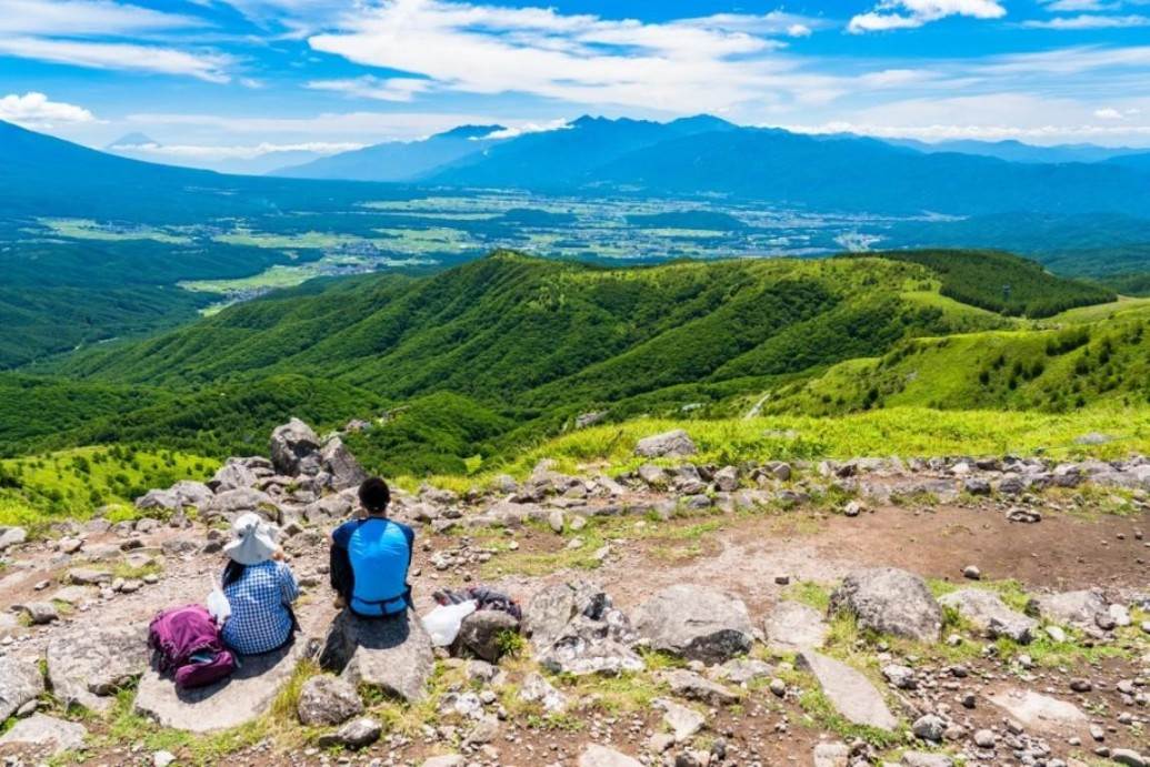 画像: ＜ハイク中級＞『ゆっくり2日間で縦走！日本百名山の霧ヶ峰最高峰 「車山」から八島湿原 夏の爽やかハイキング2日間』【新宿発】｜クラブツーリズム