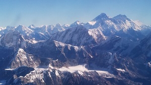 画像: ＜登山入門＞『ヒマラヤ絶景展望トレッキングとエベレスト遊覧飛行７日間』／1グループ最大20名様／4泊デラックスクラスのホテルと3つの絶景展望ホテルに宿泊｜クラブツーリズム