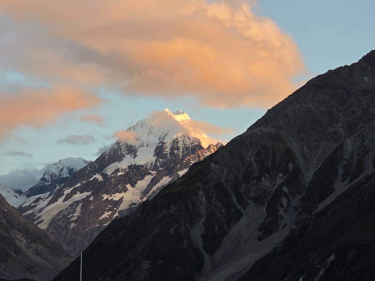 画像2: 【2日目】クライストチャーチ→テカポ湖→マウントクック国立公園へ