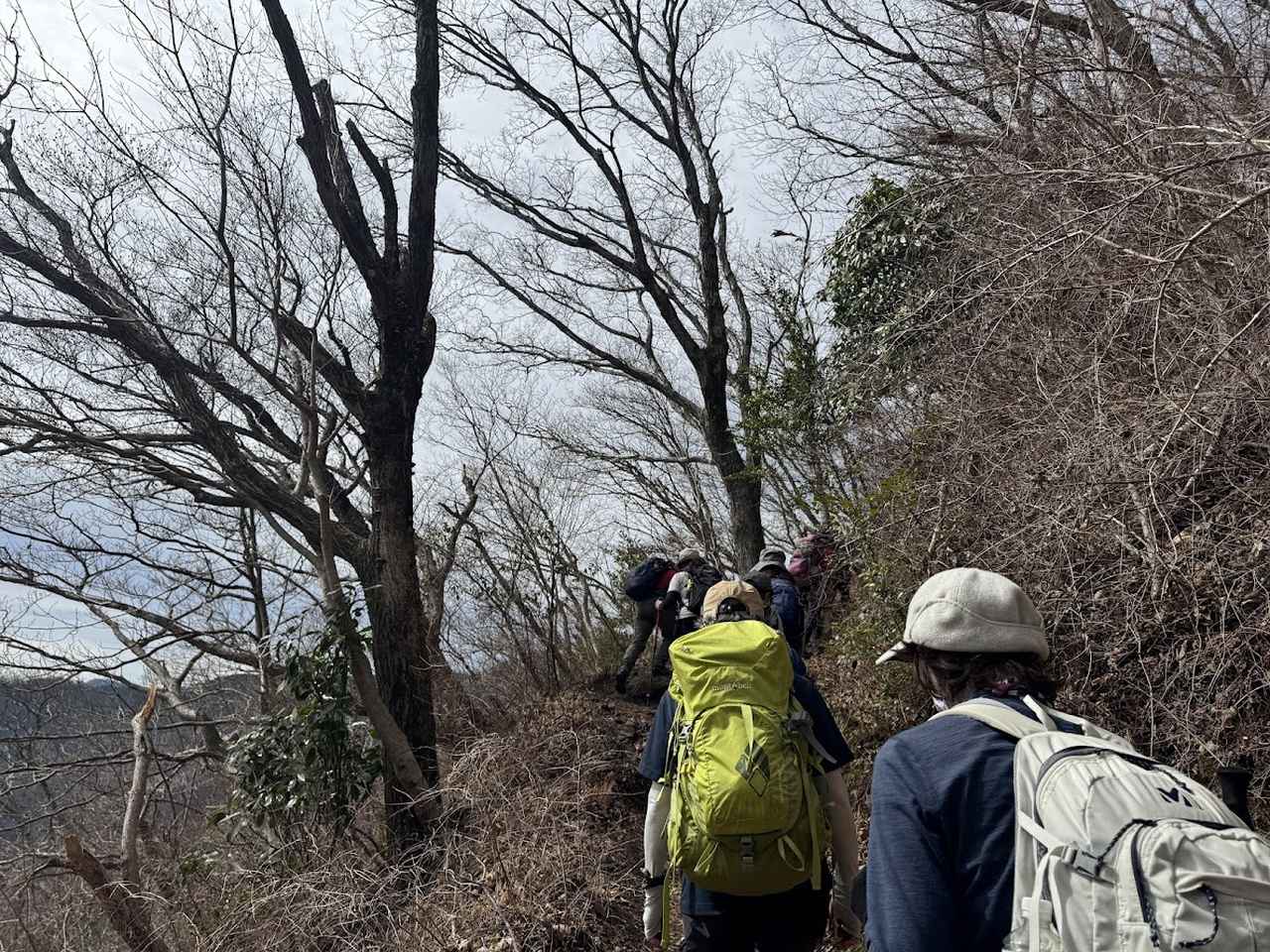 画像4: 登山道で実践！歩きながら学びます