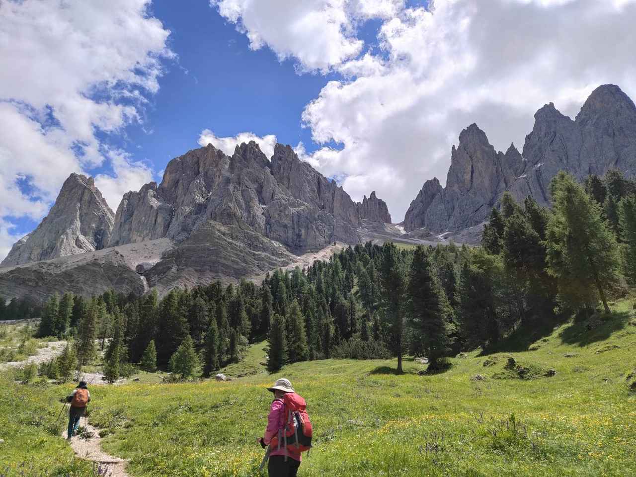 画像: 【5日目】大迫力！ガイスラー山群直下展望ハイキング＜登山初級B＞