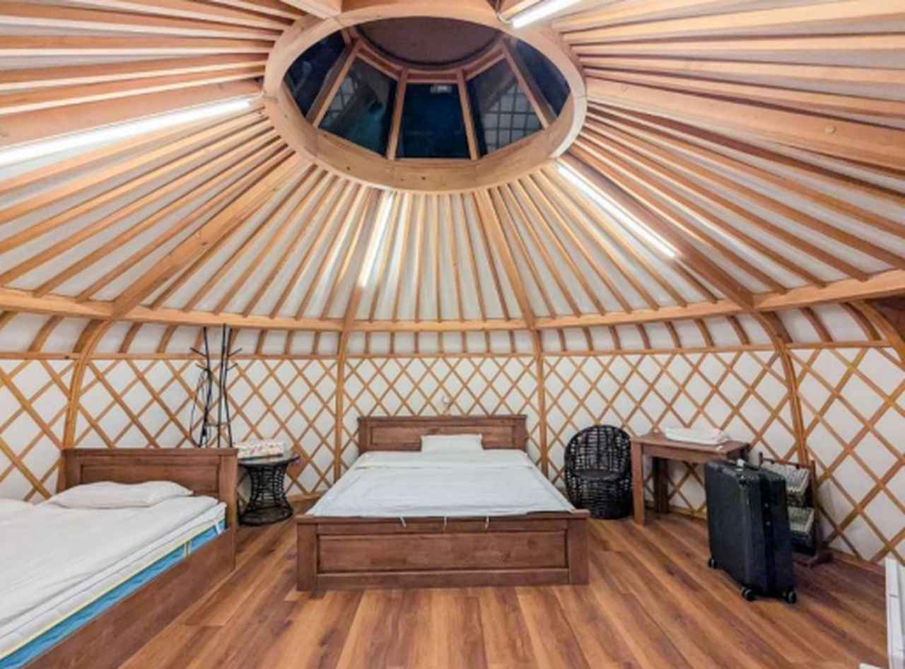 画像: ＜ハイク初級＞『心ほどける大草原へ　癒しのモンゴル ５日間』／1グループ最大14名様／トイレ＆シャワー付きのデラックスゲルでゆったり2連泊｜クラブツーリズム