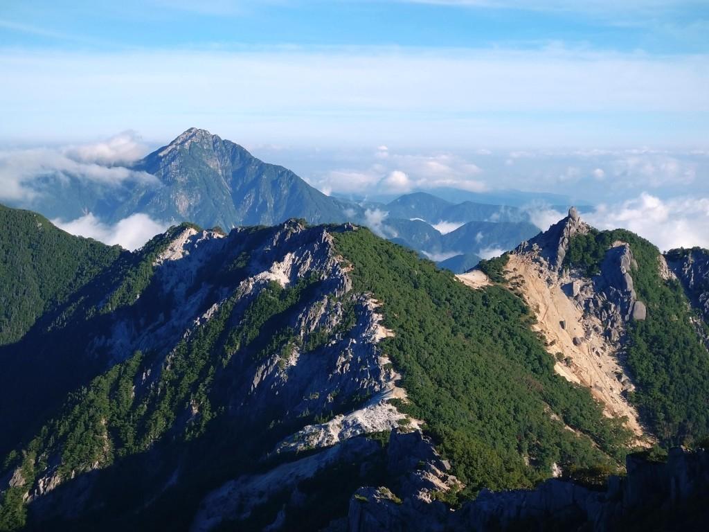 画像: ＜登山中級B＞『佐藤威行ガイドと行く山旅　最大10名様の少人数でご案内　鳳凰三山３日間』【新宿・立川・八王子出発】｜クラブツーリズム