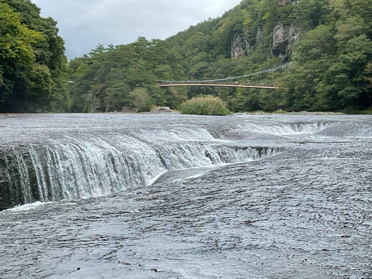 画像: 目前の吹割の滝（添乗員撮影/25.09）