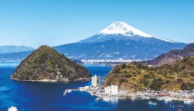 画像: ＜登山入門（縦走）＞『女性限定　山×海 　駿河湾が迫りくる絶景　葛城山～発端丈山』【三島駅集合】｜クラブツーリズム