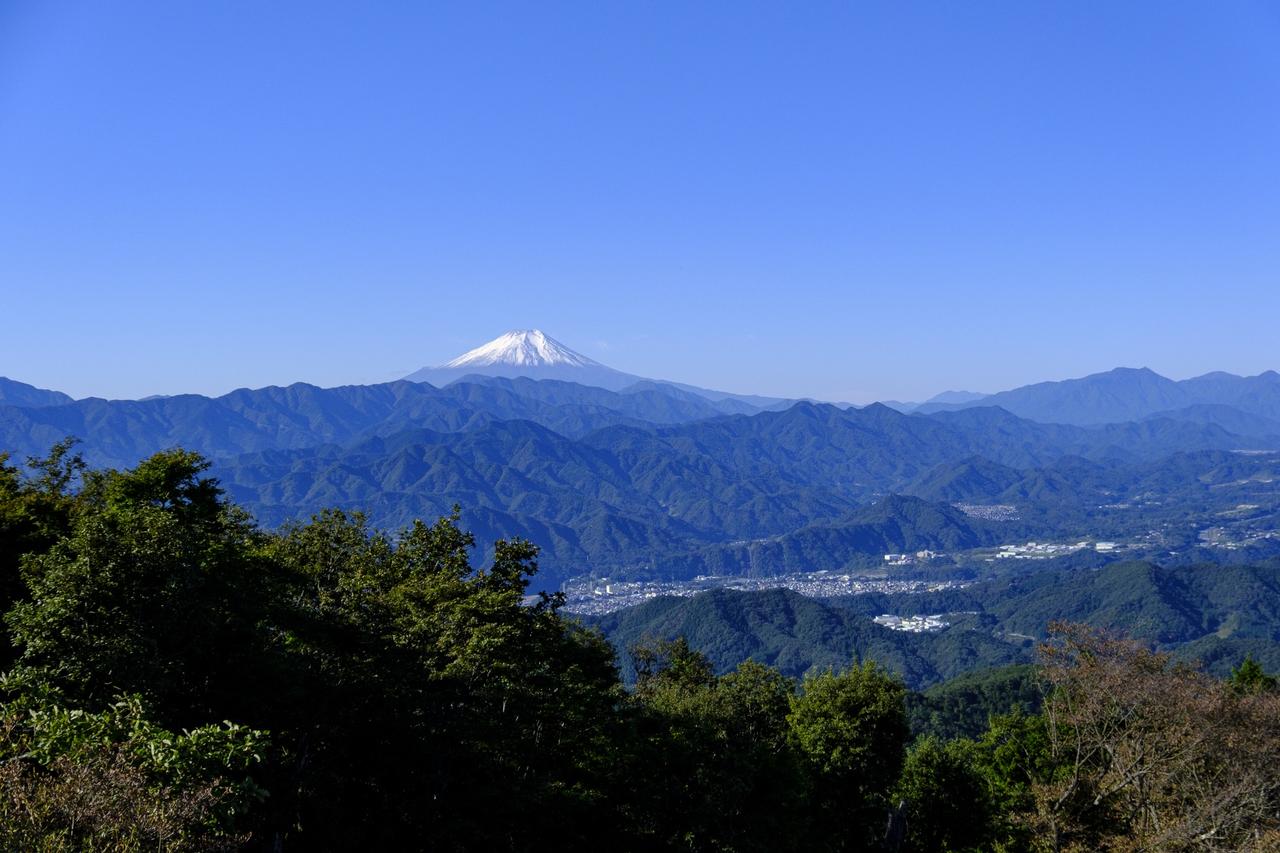 画像: 陣馬山山頂からの富士山（イメージ）