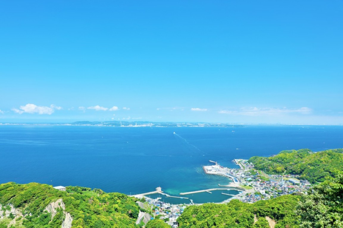 画像: 【女性限定】＜登山入門（縦走）＞『楽低山シリーズ　海と空の大パノラマ！冬前の澄んだ景色を楽しむ房総ハイク　鋸山』【JR浜金谷駅集合】｜クラブツーリズム