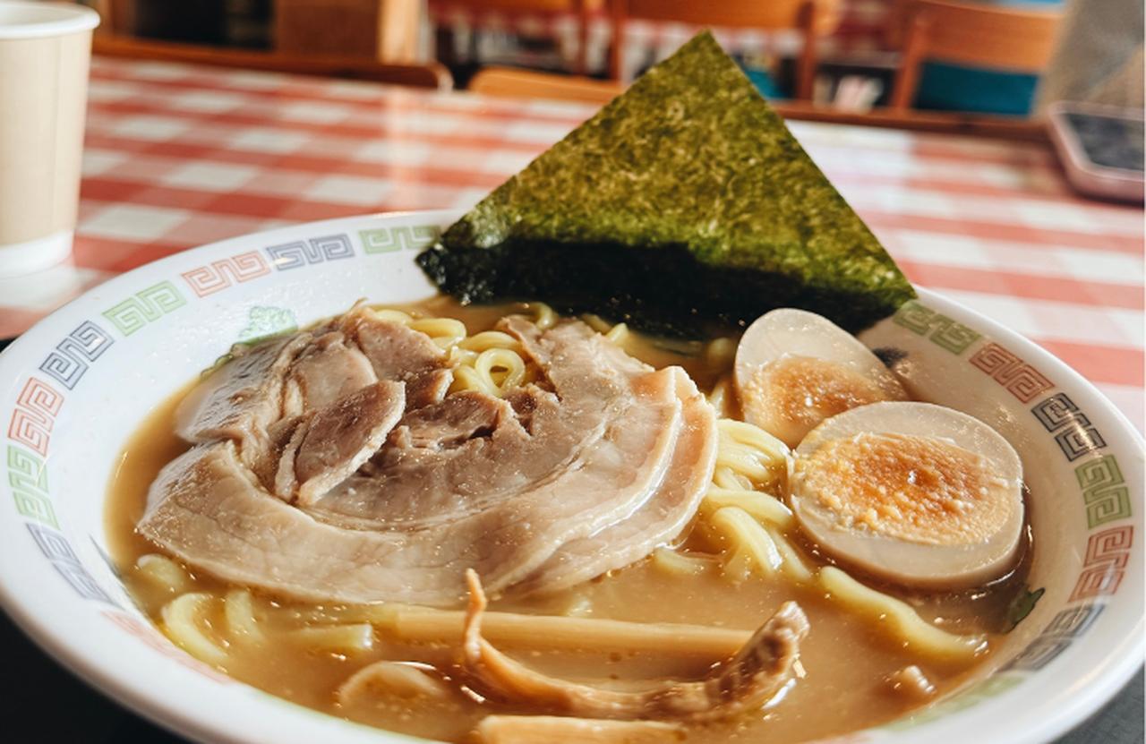 画像: 山小屋で味わう、ほっと一息の味噌ラーメン