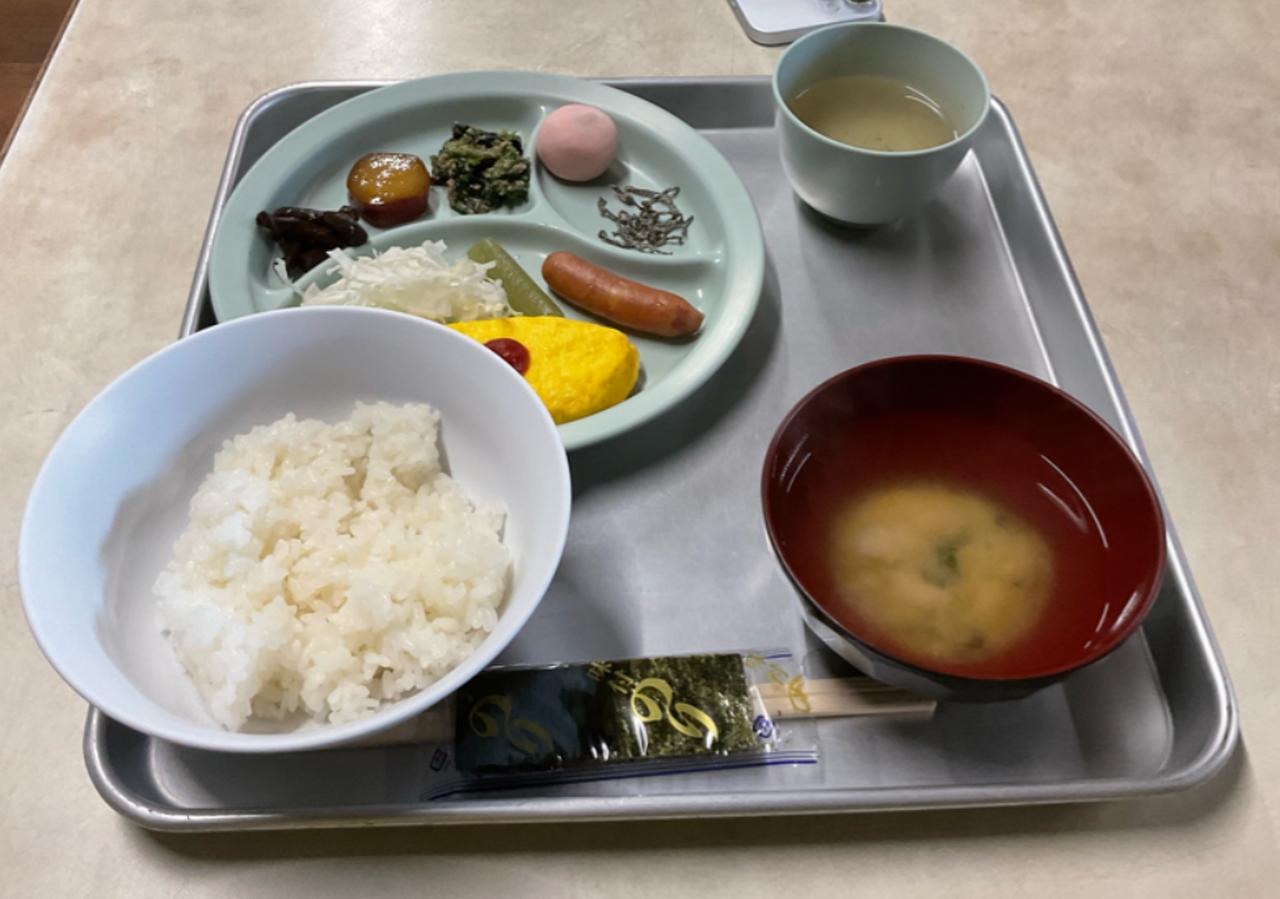 画像: 一ノ越山荘にて朝食