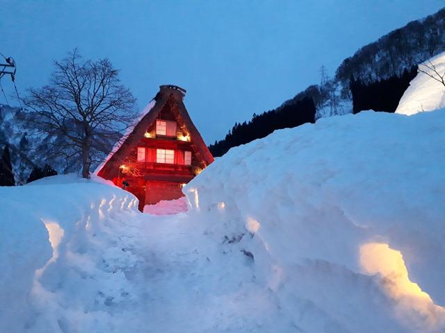 画像1: 【国内旅行・地域47の旅】2018年2月開催の『五箇山ライトアップイベント』の様子をご紹介します。