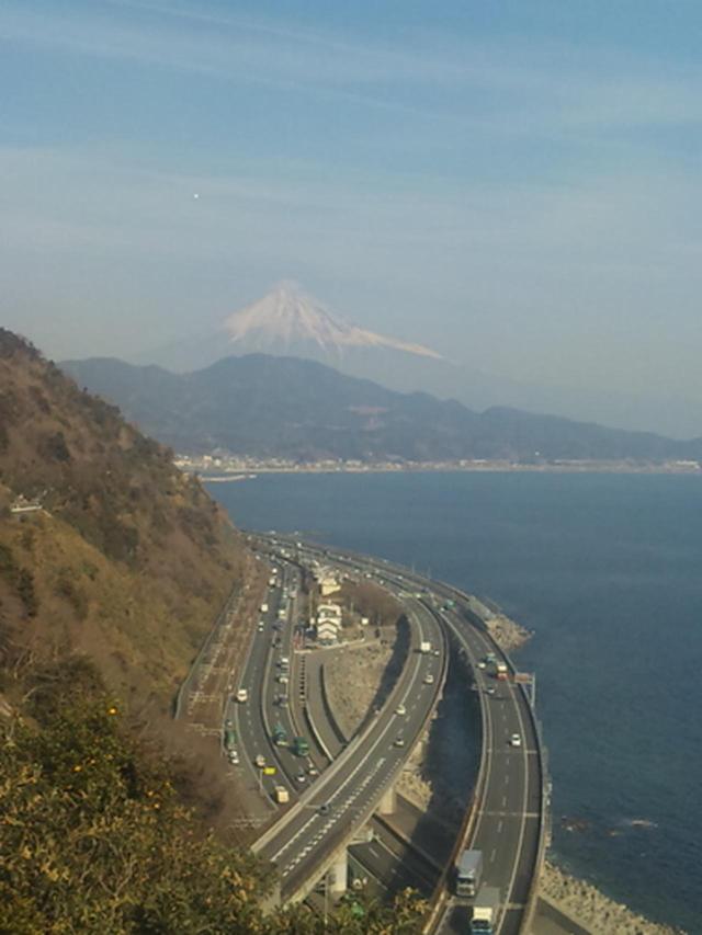 画像: 東名高速道路 さった峠付近(イメージ)