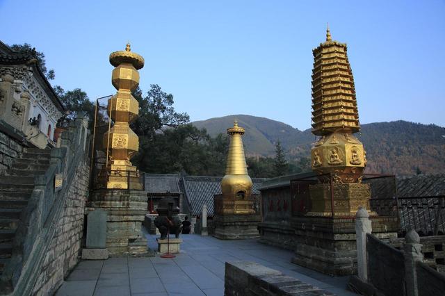 画像: 五台山 顕通寺