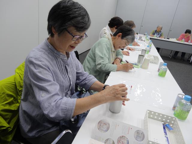 画像: タイムカプセル缶作りに挑戦