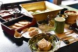 画像: みためも涼しげな豆腐料理の数々