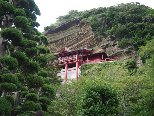 画像: 「崖の観音」大福寺