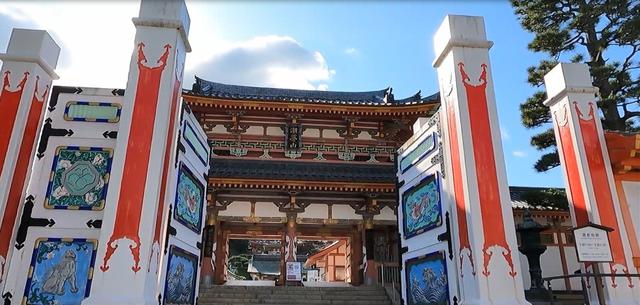 画像: 耕三寺入口@salt 【耕三寺】 www.kousanji.or.jp