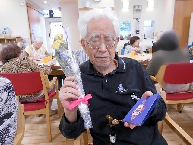 画像4: 9月の高井戸の様子。外出やらお祝いやら。