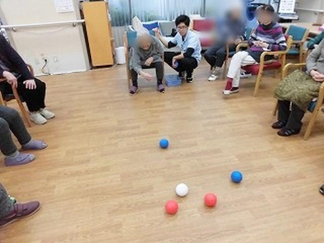 画像8: 【まごころ倶楽部 阿佐ヶ谷2018】ボッチャに挑戦!