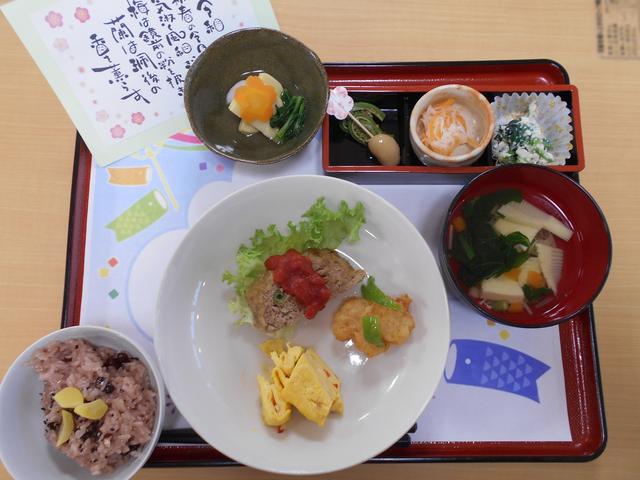 画像: 【 令和膳 】ミートローフ やら 海老しんじょ やら 若竹煮・・・ 旬の味覚を味わって頂きました。
