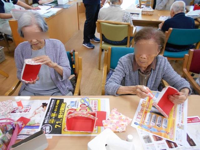 画像1: 手工芸 カゴづくり