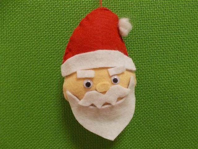 画像: マスコット作りは、糸通しは大変でしたが縫い始めると皆さん スイスイとあっという間に形ができました。